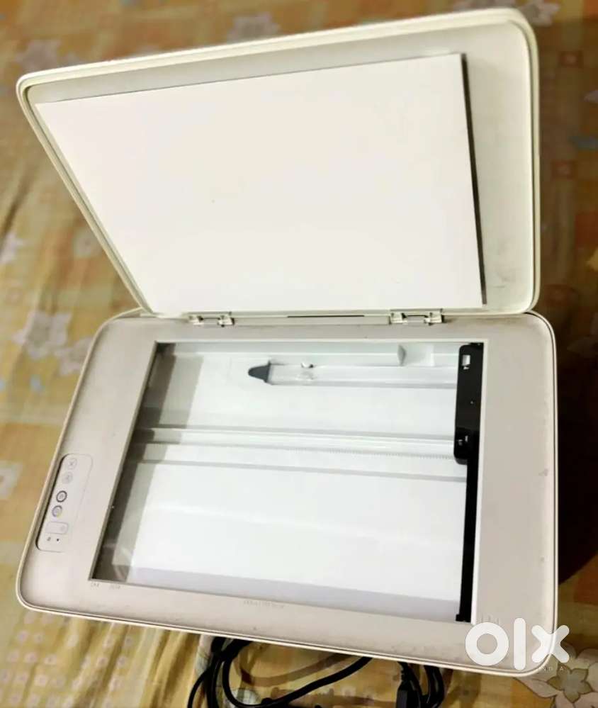 HP DeskJet 2332 All-in-One Printer – 1 Year Used – ₹2000 Only