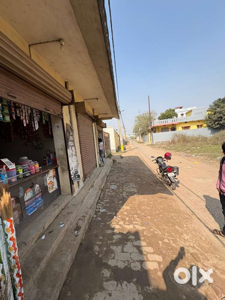 Shop near Railway Gumti Khajasaray