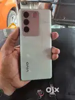 Vivo v27 with original charger