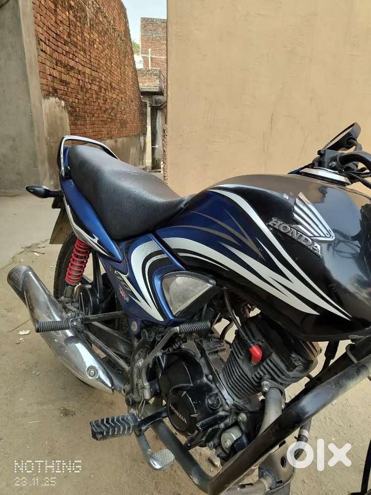 Honda yoga blue colour