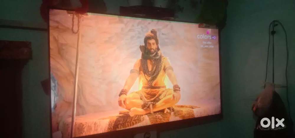 Led tv smart led