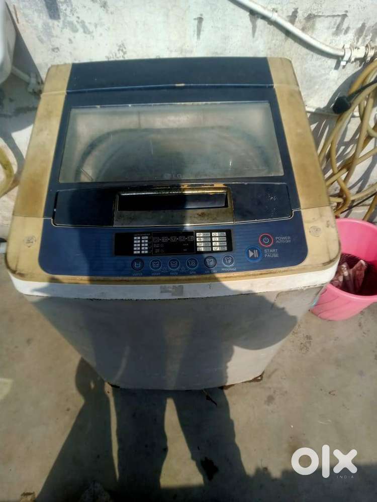 LG 7.5 kg Washing Machine Top Load