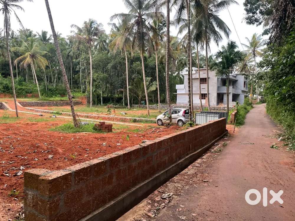 House plot for sale