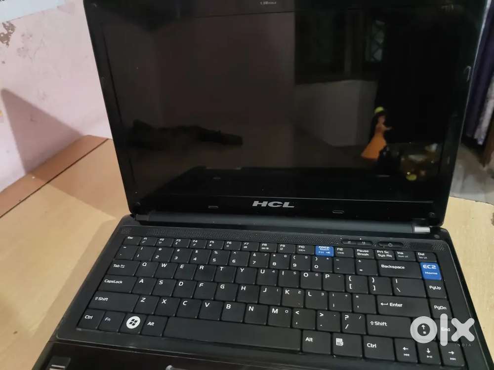 HCL laptop