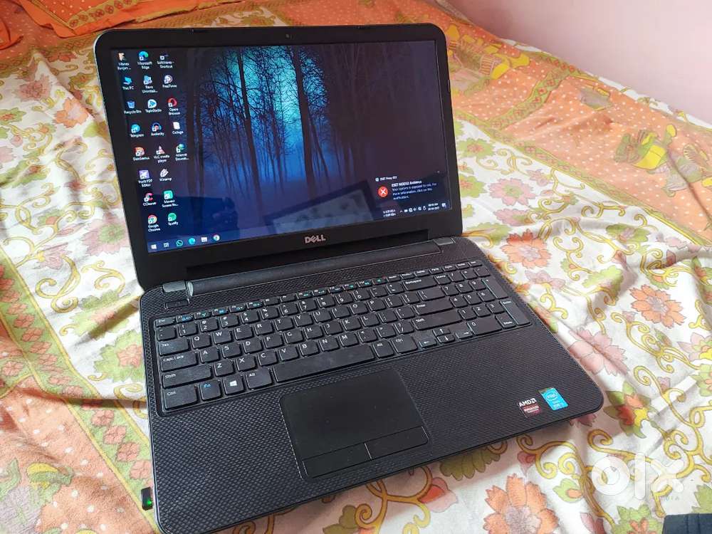 Dell Inspiron i5 with 1gb graphics