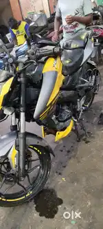 Pulsar ns 200 bs4 single owner well maintained bike
