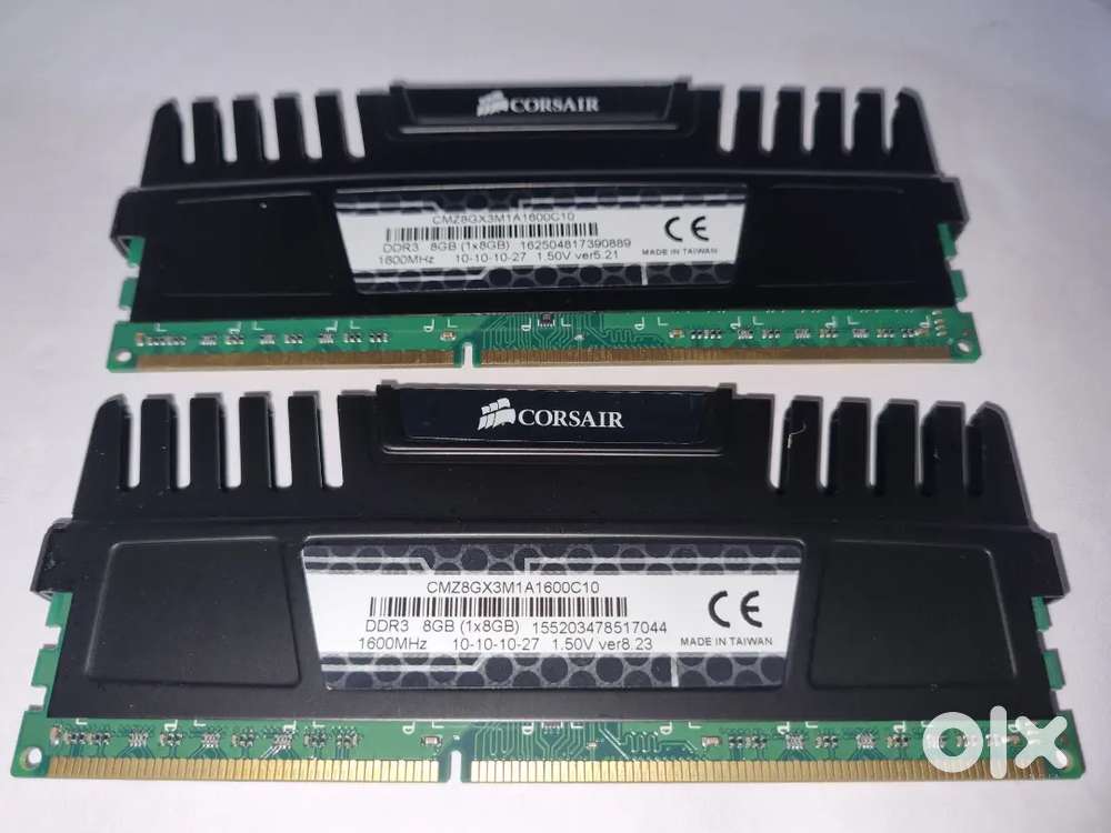 CORSAIR DDR 3 8 GB RAM 1600 MHZ