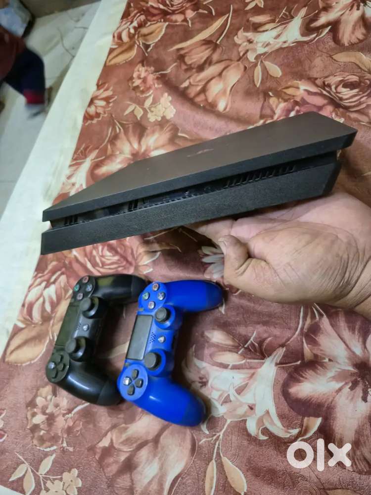 Ps4 slim 1 tb