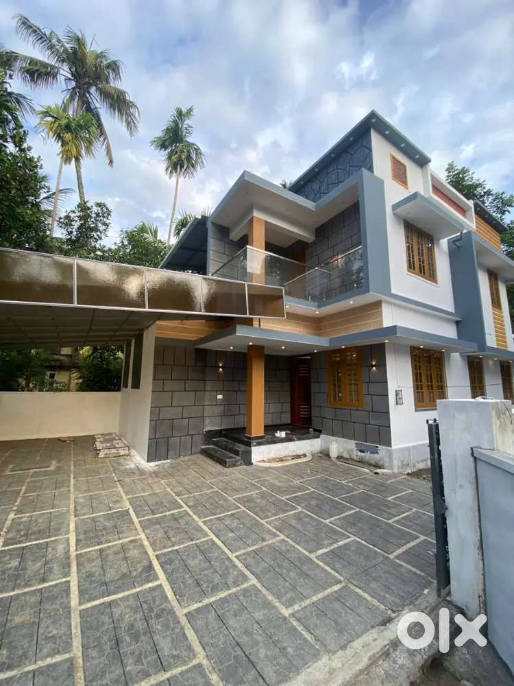 4.cent. 3bed. 1600sq.