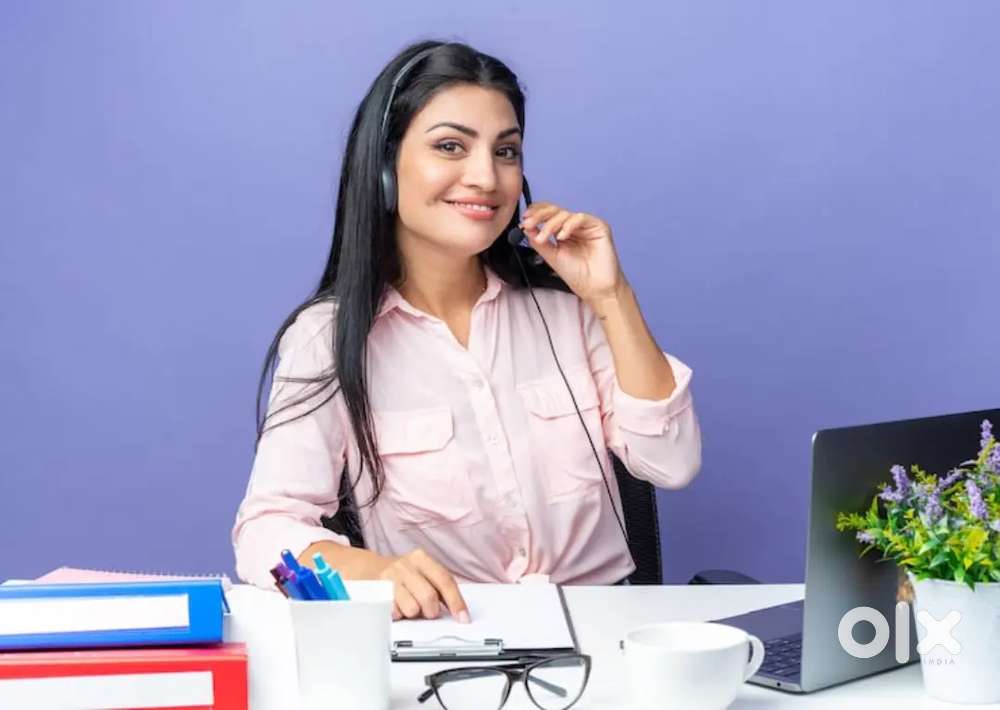 Receptionist only girl