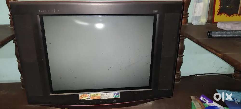 LG television