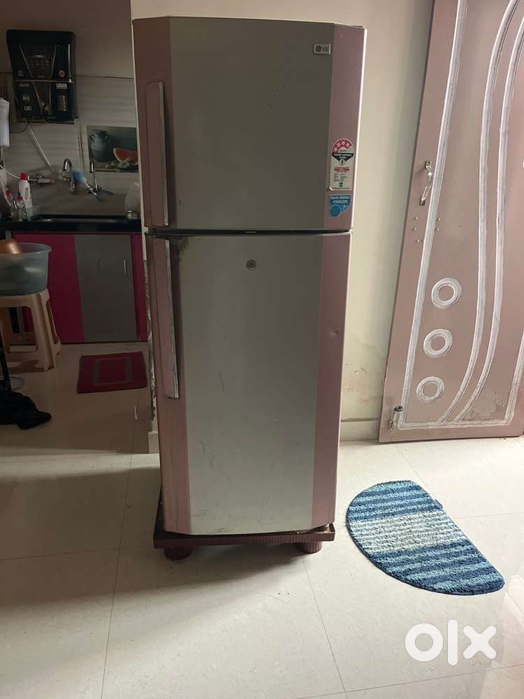 Double door fridge