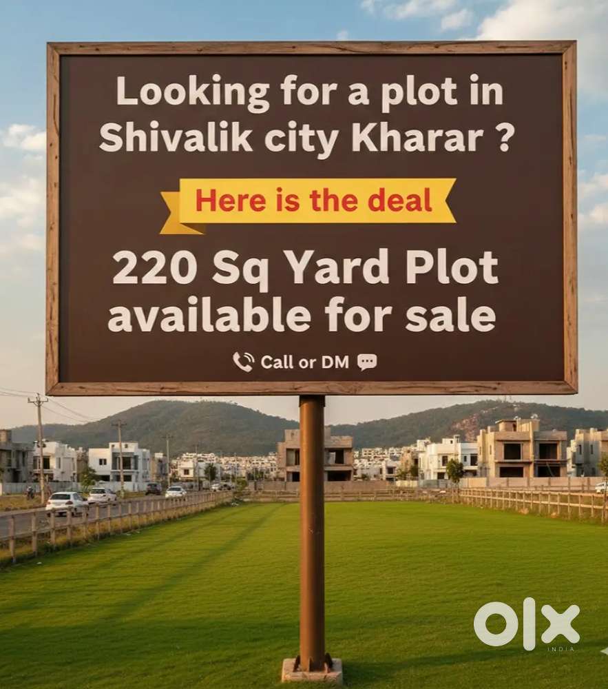 220 Yards Plot for Sale