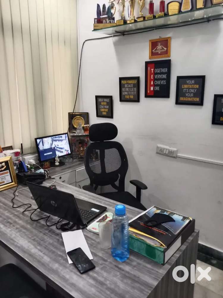 2 Cabin 10 Workstation Furnished Office Available On Rent In NSP