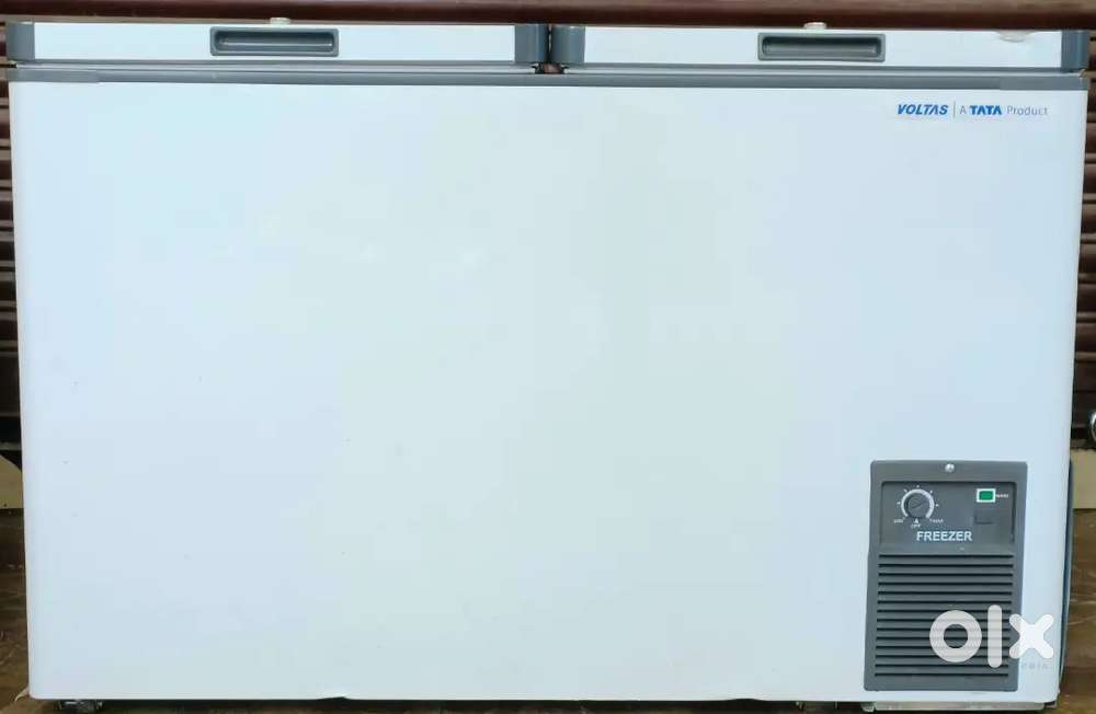 Voltas Deep Freezer 300 ltr