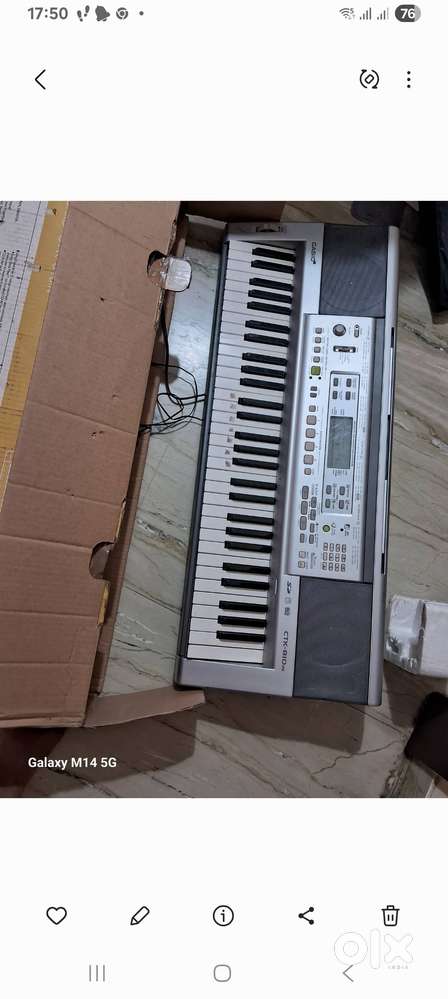 Casio electric keyboard