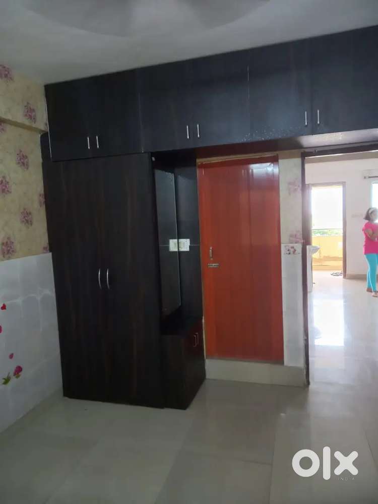 3bhk flat Ashok nagar(6 years old)