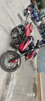 Pulsar ns 200