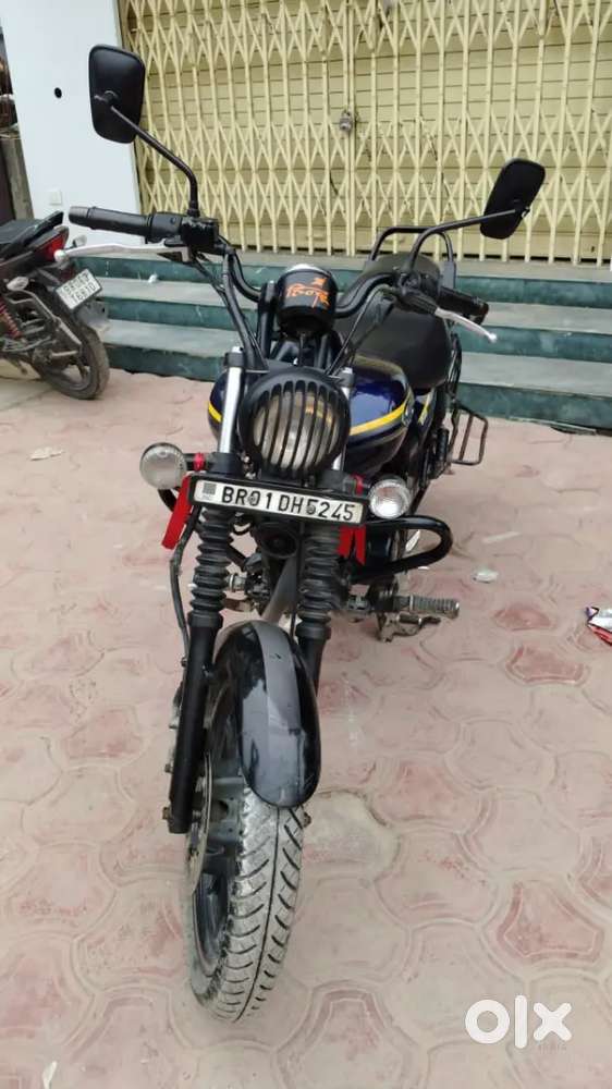 Bajaj /Avenger street 150
