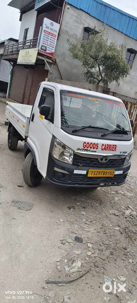 Tata intra V30 ,24 Model