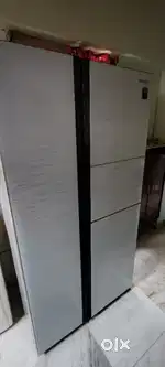 SAMSUNG 685 LITERS FRIDGE. LOW PRICE