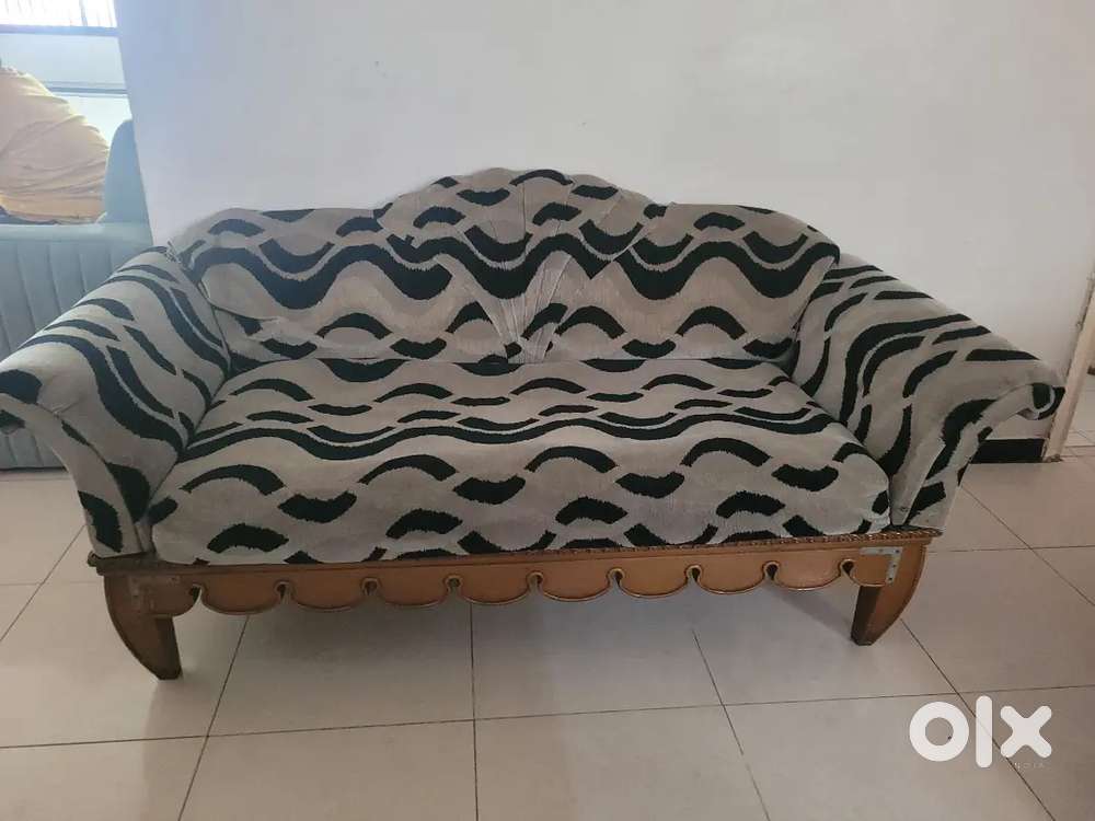 Old sofa 3 and 4 seater