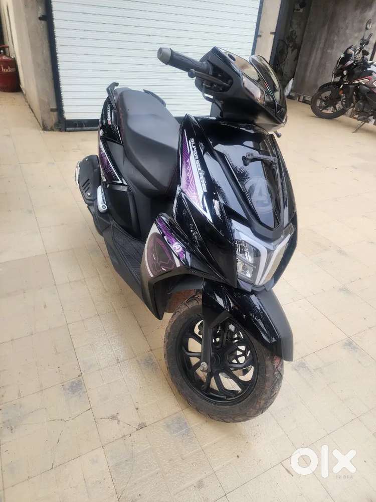 Tvs ntorq 125 super squad edition