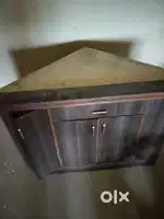 Coner TV Table