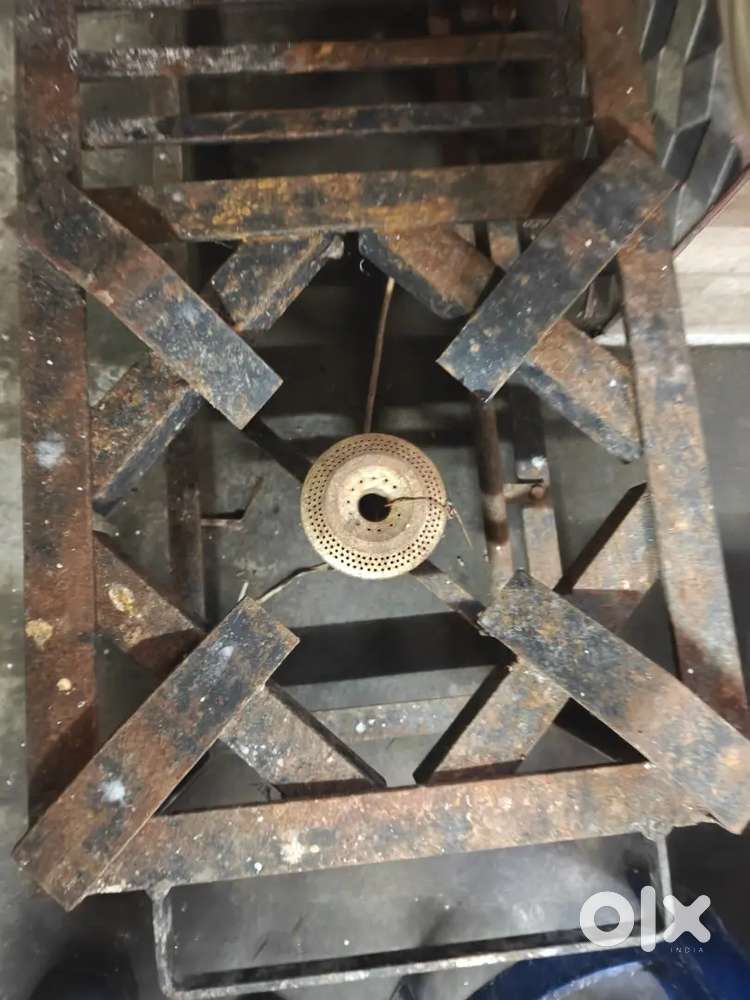 Brand New 3 burner stove