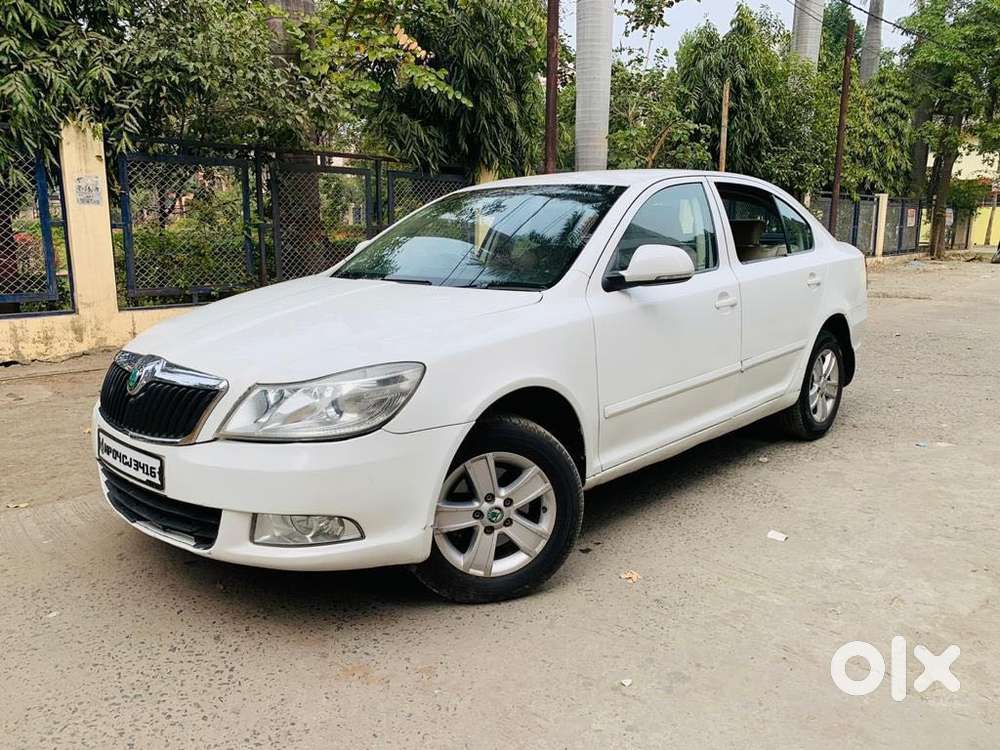 Skoda Laura 2.0 Elegance TDI CR, 2012, Diesel