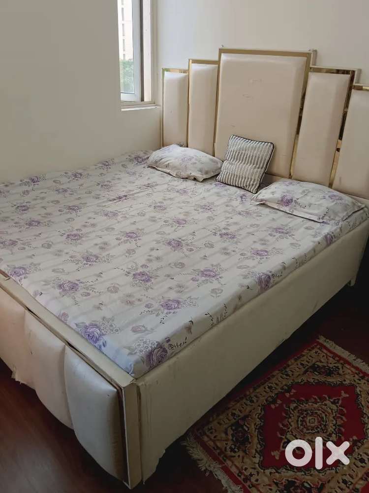 Double bed