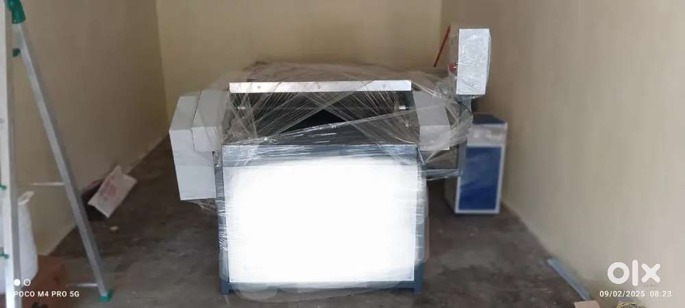 Steam Ironing Machine