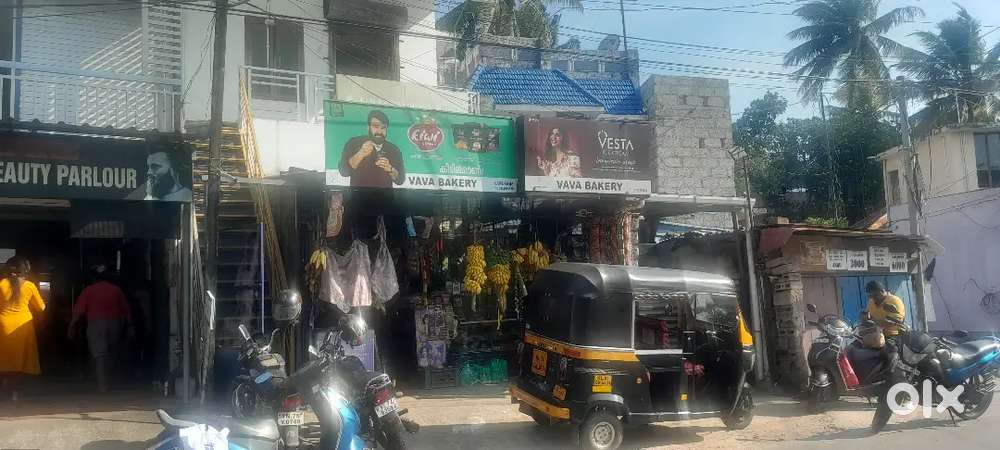 Shop staff(male or female)