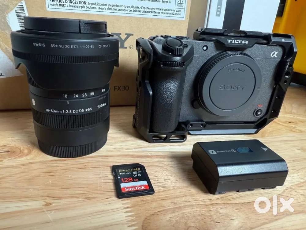 Sony FX30 26.1MP 4K Cinema Camera with Sony PZ 18-105mm F4 Lens.