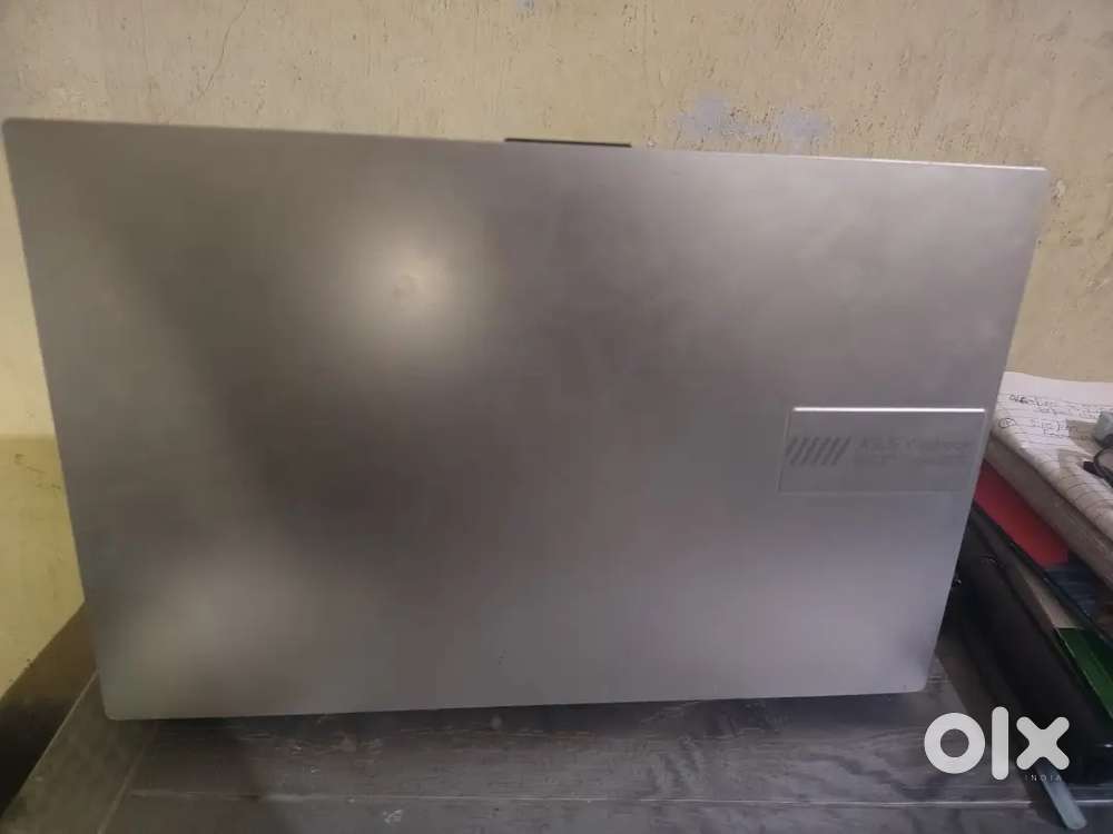 Asus Vivobook 8/512  13th gen