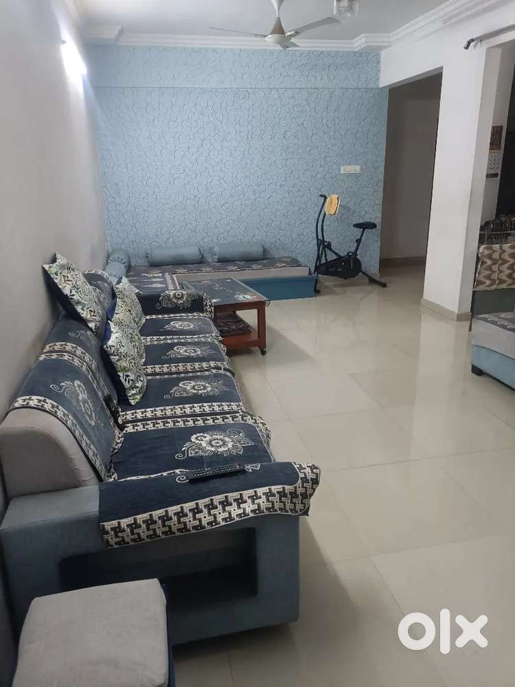 3 BHK SUPER SPACIOUS FURNISHED FLAT
