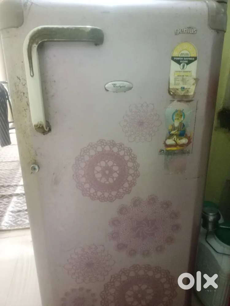 Whirlpool single door fridge