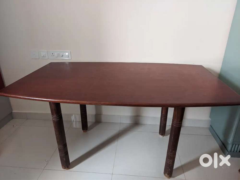 Dinning table