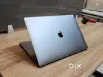 Apple Macbook Pro i7/16/512GB/5.5GB Graphics