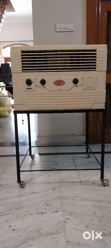 USHA Cooler with trolly in good condition