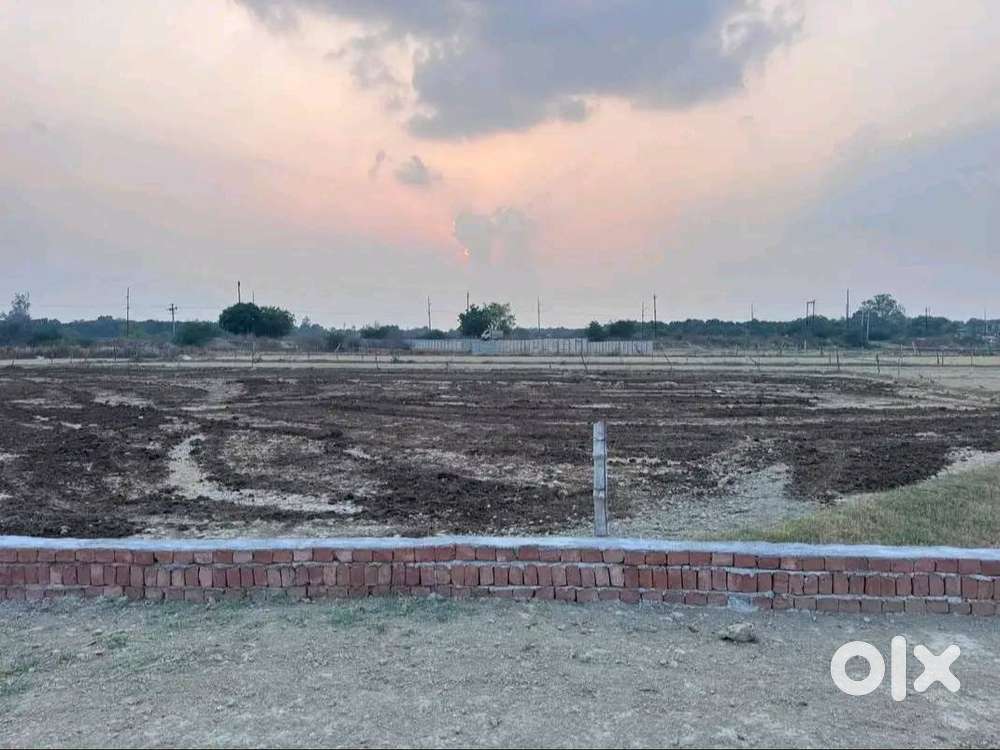 EMI ME PLOT LE GORAKHPUR ME DOWN PAYMENT 30% BAKI 36 MONTH ME PAY KARE