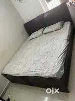 King size bed with storage