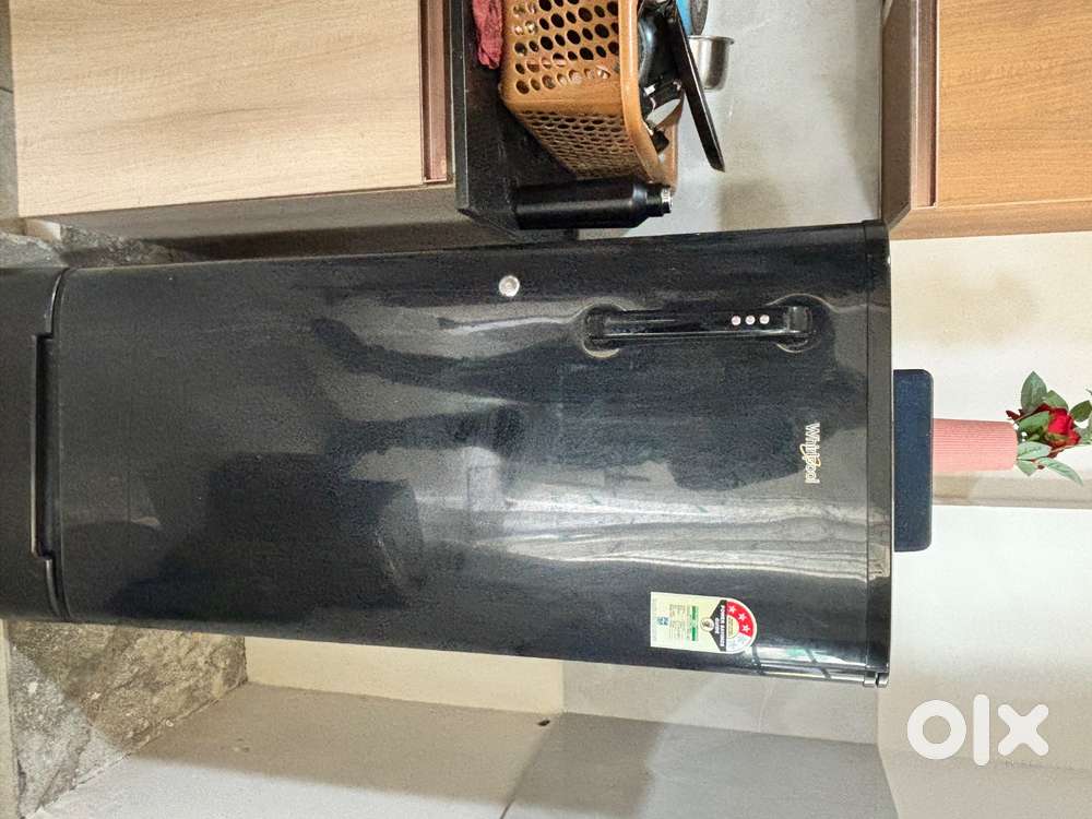 Whirlpool 190L Single Door Refrigerator–Working Perfectly(2019 model)