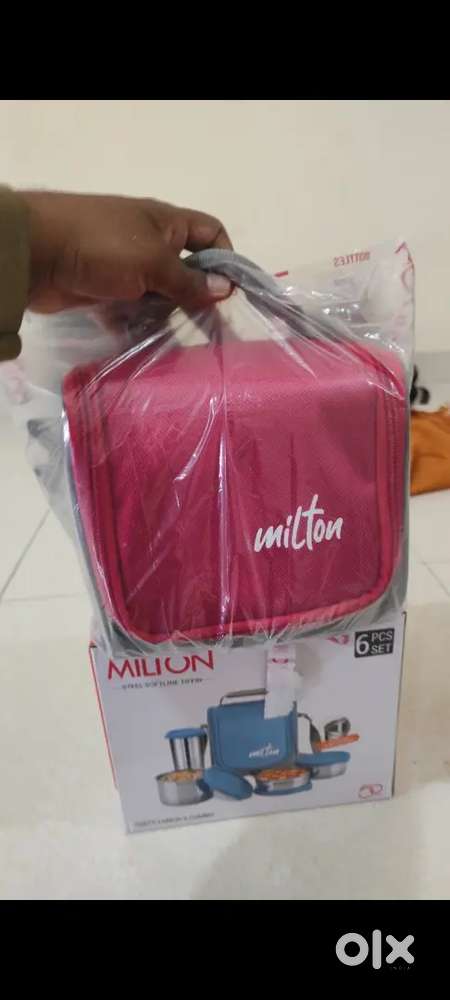 MILTON 5 SET LUNCH BOX BRAND NEW TIFFIN