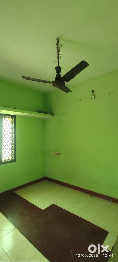 BACHELOR 1RK HOUSE RENT--95853x35586 in LAWSPET near INTEGRA -S. FLOOR