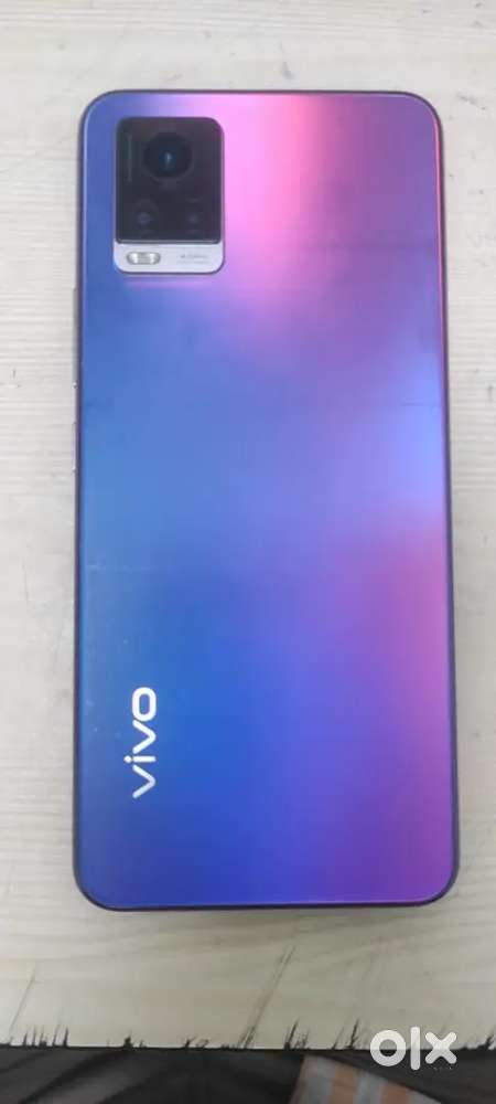 Vivo v2040