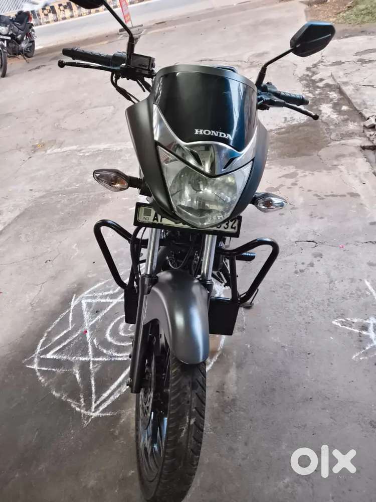 Bs6, good condition, strictly don't msg time passers