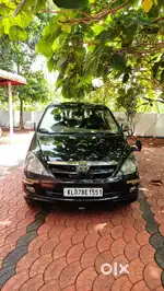 Toyota Innova 2.5 V 7 STR, 2006, Diesel