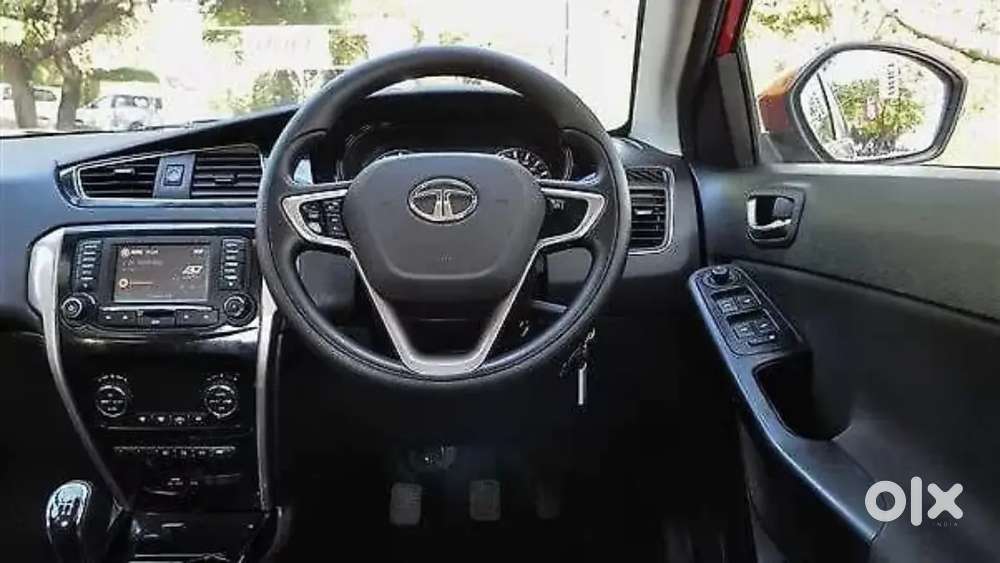 PERSONAL DRIVER REQUIRED