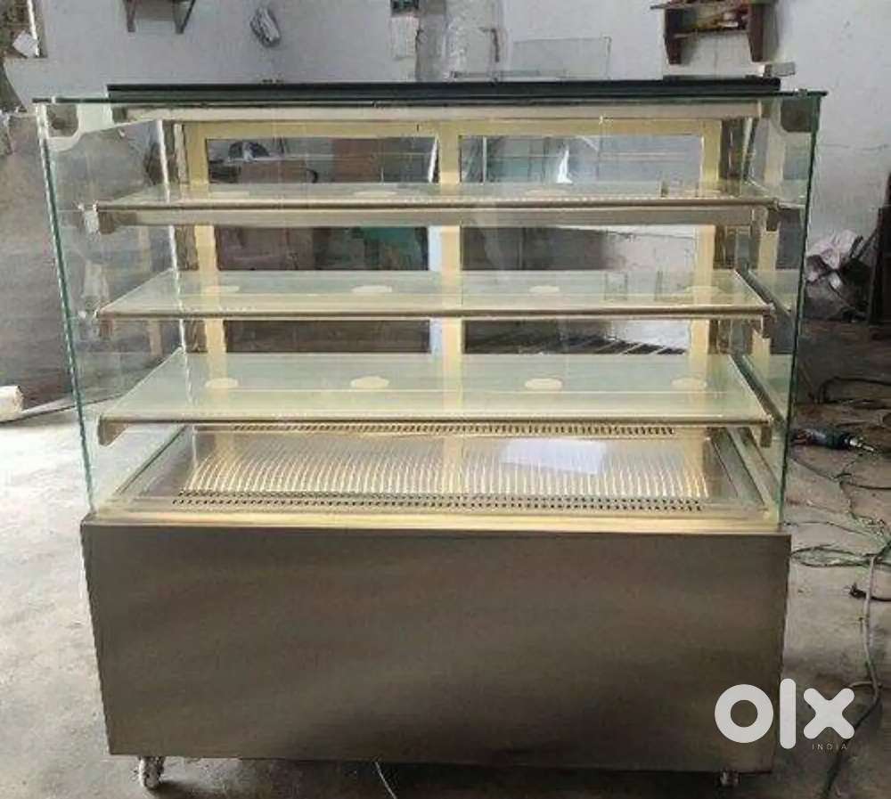 Bakery colling counter and oil maker machine